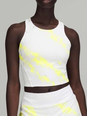 Lululemon Invigorate Training Tank Top
Cross Court Wash Electric Lemon Size 6